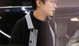 刘大锤爆料 白敬亭视频,揭秘明星幕后生活片段