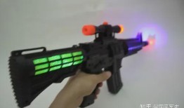 爆料视频玩枪的人是谁,揭秘爆料视频中玩枪之人身份之谜